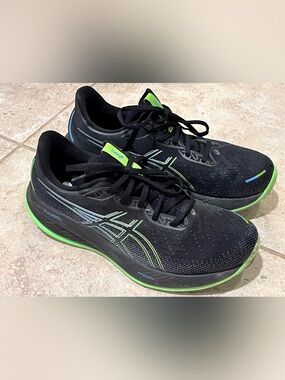 ASICS Gel-Cumulus 26 Running Shoes Black Lime Size 9 US Men’s EUC Cushion WOW